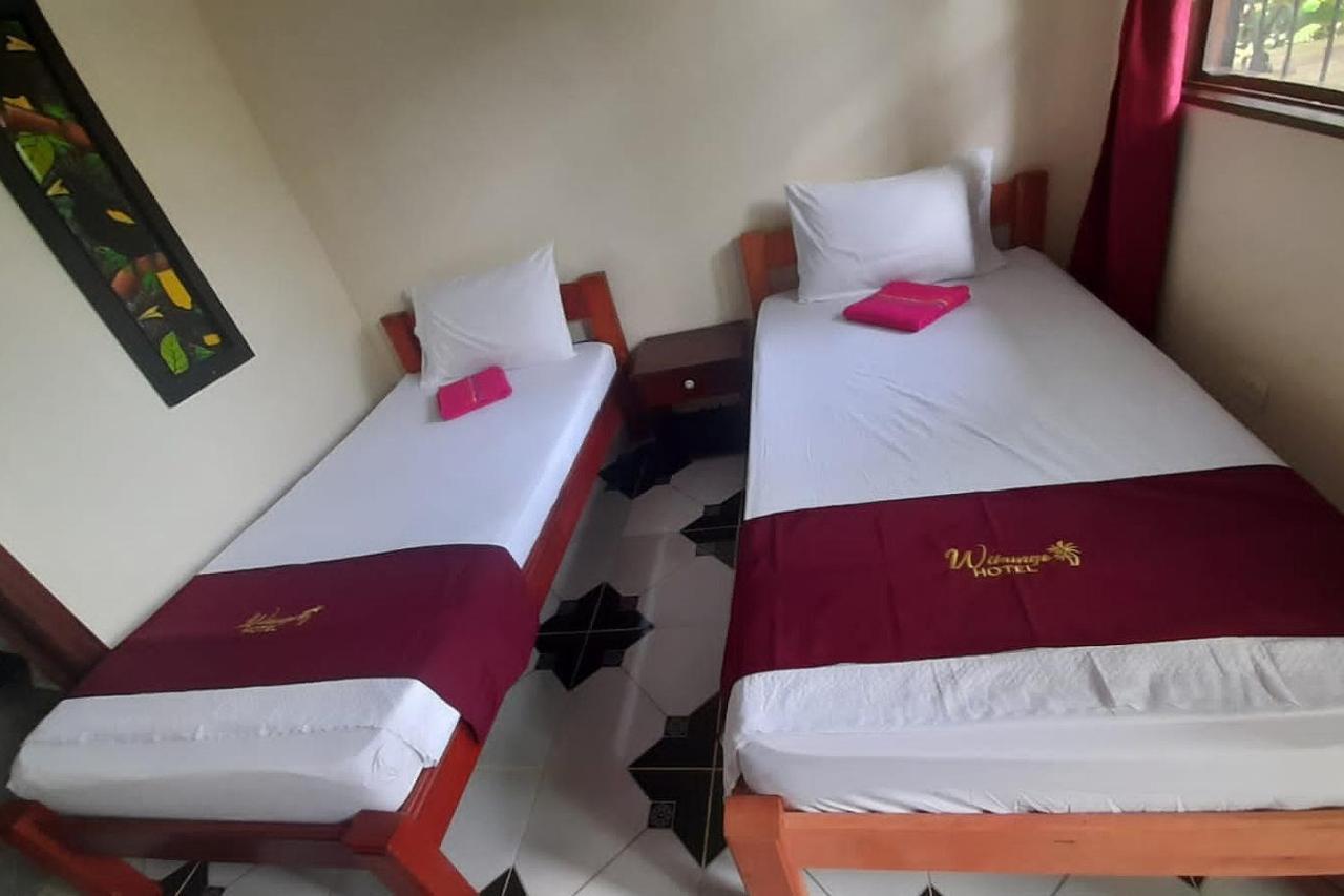 Wikungo Hotel Puerto Nariño エクステリア 写真