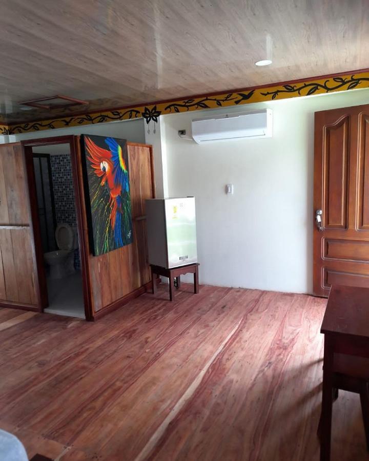 Wikungo Hotel Puerto Nariño エクステリア 写真